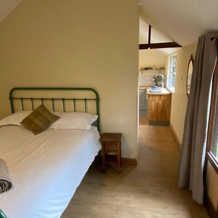 Orchard Cabin Herefordshire Wye Valley Ross-on-Wye 외부 사진
